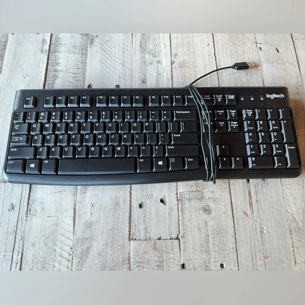 Logitech Black Keyboard with USB cable